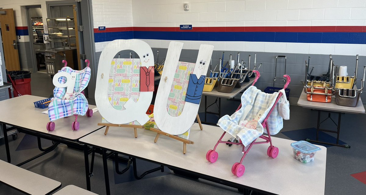 PH_Elementary's tweet photo. Q and U baby shower! #IfYouKnowYouKnow😉 https://t.co/0MJxCYUcfL