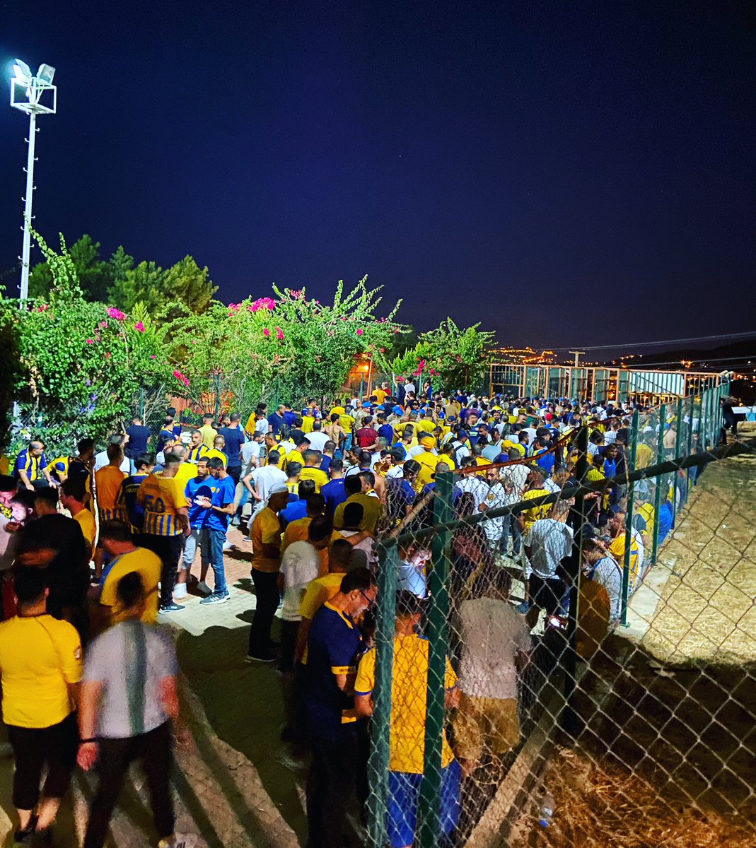EryamanTayfa's tweet photo. Alanyaspor deplasmanına gelen bütün taraftarlarımızın ayaklarına sağlık.
Canın sağolsun Ankaragücü’m🤷‍♂️ https://t.co/QmX7AXbjXU