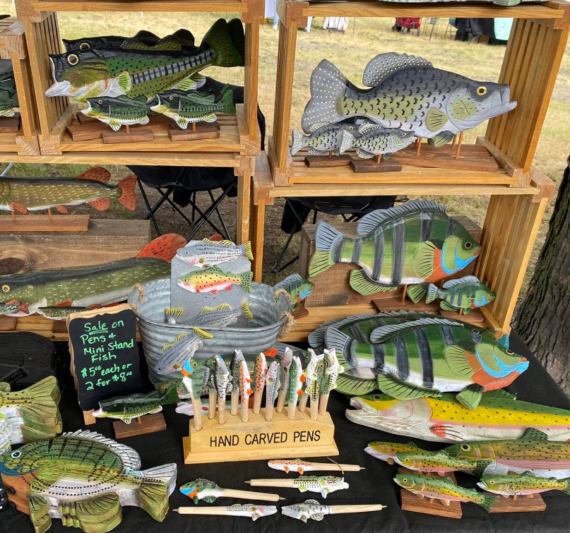 ExcelsiorMktMN's tweet photo. Find the perfect gift for that special fisherman or fisherwoman in your life 🎣

Stop by TOMORROW (9/10) to see more treasures of the sort!

#fleamarket #buylocal #excelsiormn https://t.co/awyQOwejaz