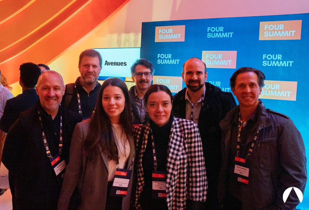 Avenues_org's tweet photo. As a school that equips our graduates to understand & solve global problems, it was an honor for our São Paulo team to support & attend Four Summit, an event about themes central to the future of Brazil. Wellington Trindade Vitorino & #InstitutoFour, thank you for having us! https://t.co/0zTiydH2HJ