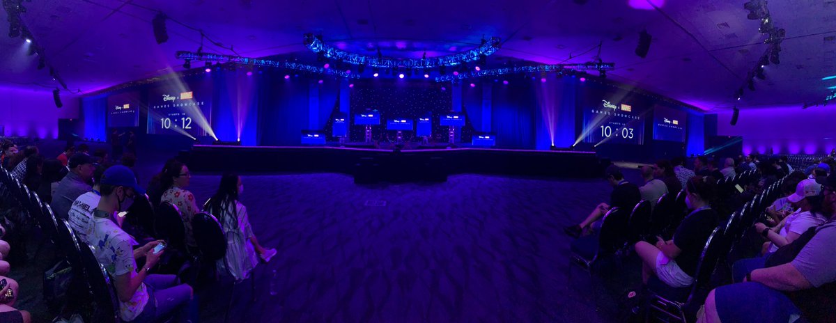 MarvelFlix's tweet photo. Ya arranca #GamesShowcase de #Disney and #Marvel en la #d23 y como siempre @AgusBraro hará live tweet 🙌🏼 https://t.co/rPlycniy4y