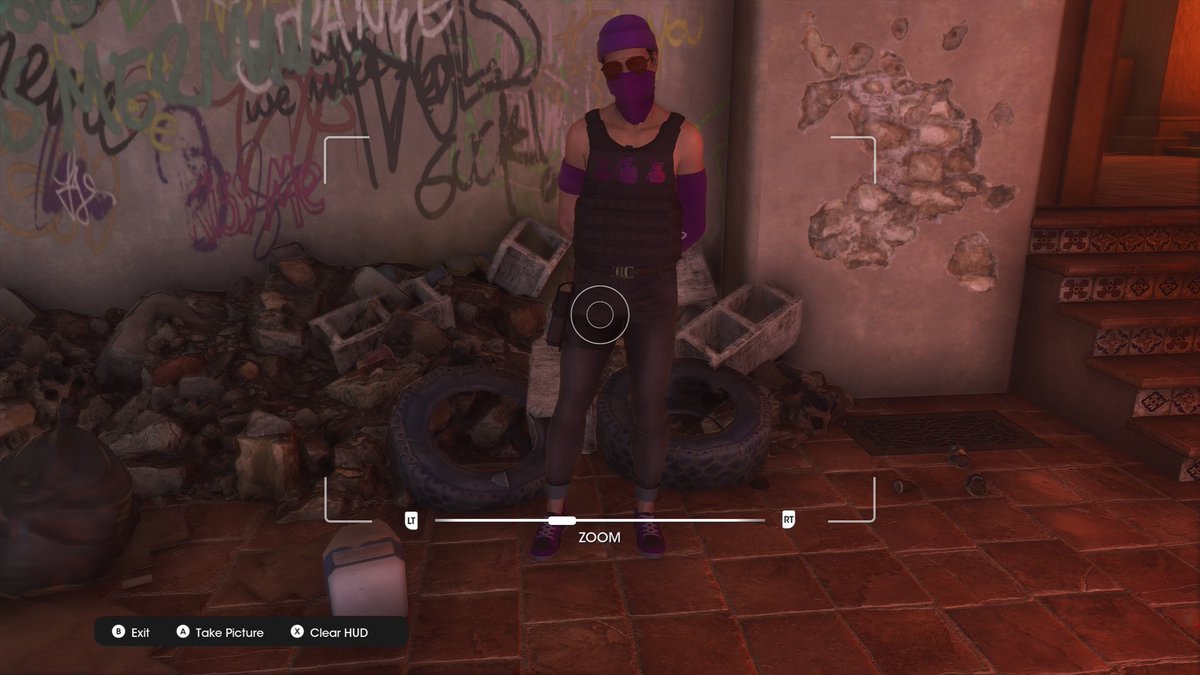 itsahmedbetch's tweet photo. @SaintsRow  is the player able to wear this item? Jeans and holster? https://t.co/mqxuF40BIq