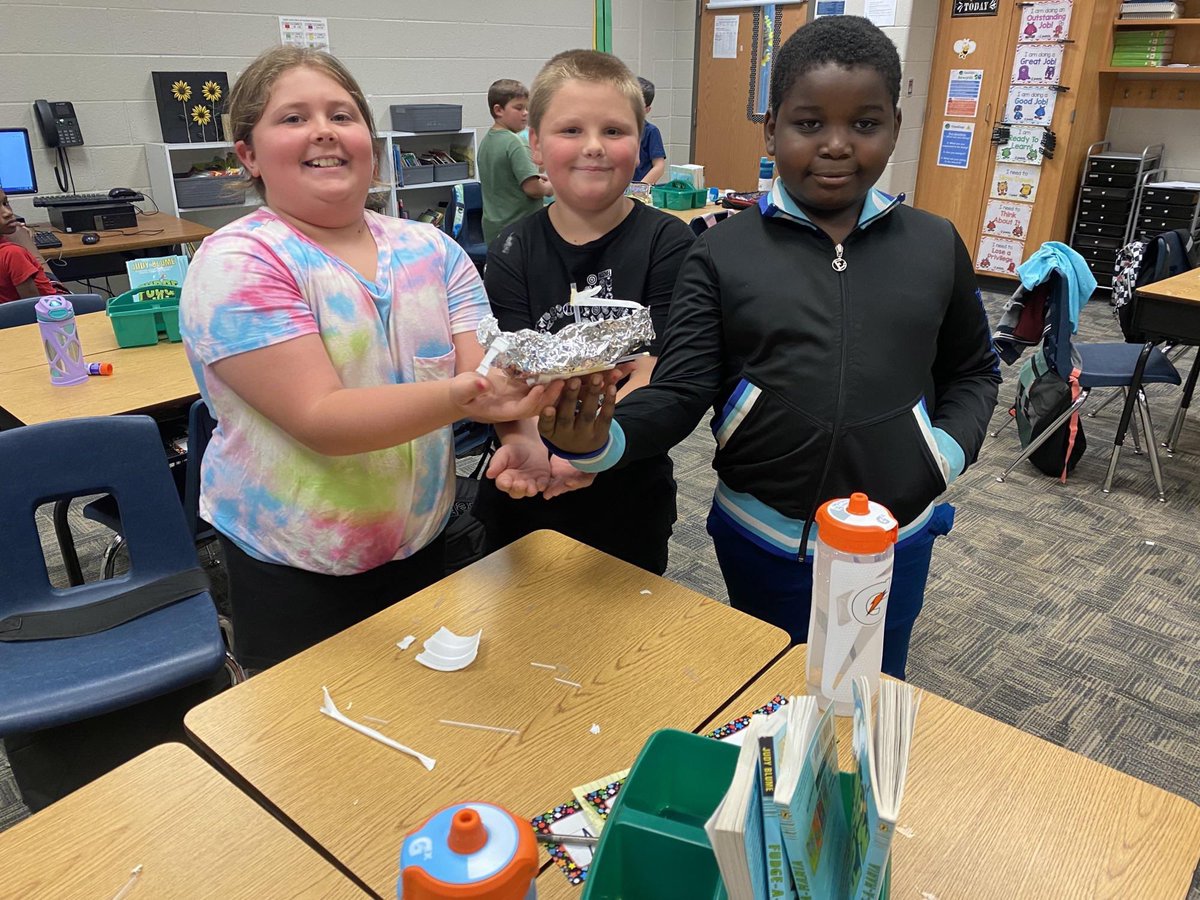 Hutchens Elementary School tweet media