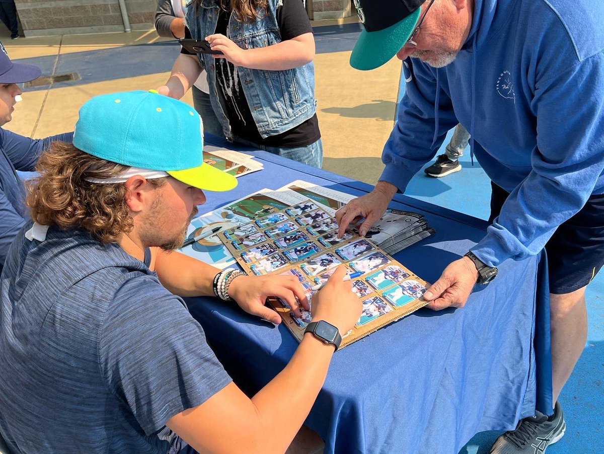 Everett AquaSox tweet media