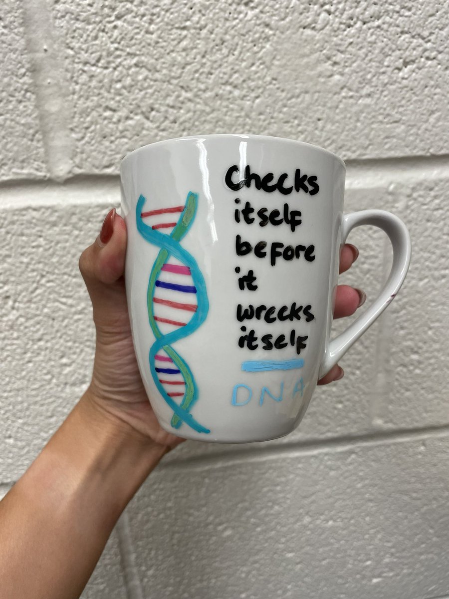 ReziaBraza's tweet photo. My mug decor creations at the @JohnsHopkinsMMI Social 2022
@JohnsHopkinsSPH
#sciencepun https://t.co/XFwTMyFwV9