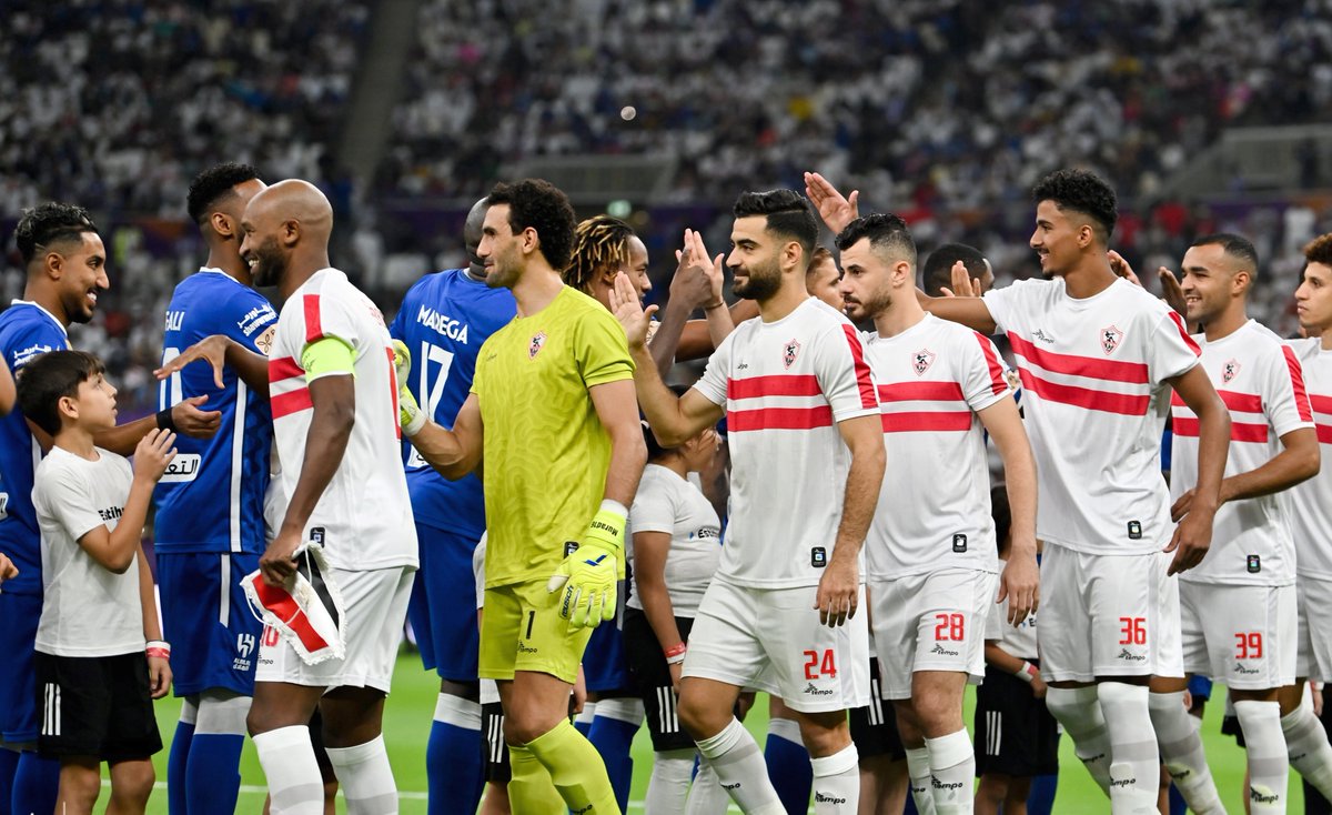 beINSPORTSNews's tweet photo. 🚨 عاجل | الهلال السعودي@Alhilal_FC يتوج بلقب #كأس_سوبر_لوسيل بفوزه بركلات الترجيح 4 - 1 على الزمالك المصري@ZSCOfficial  بعد نهاية الوقت الرسمي بالتعادل 1 - 1 https://t.co/hhnrJEC29Z
