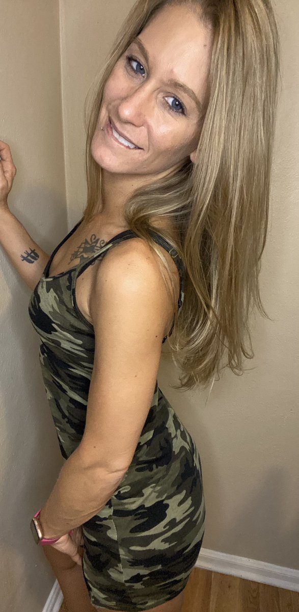 BootayAnn's tweet photo. Hope everyone has a wonderful weekend! Relax and take time to appreciate the little things. They are always the best! #weekendvibes #HappyFriday #relaxandrewind #littlethings #family https://t.co/OShHhqq7aK