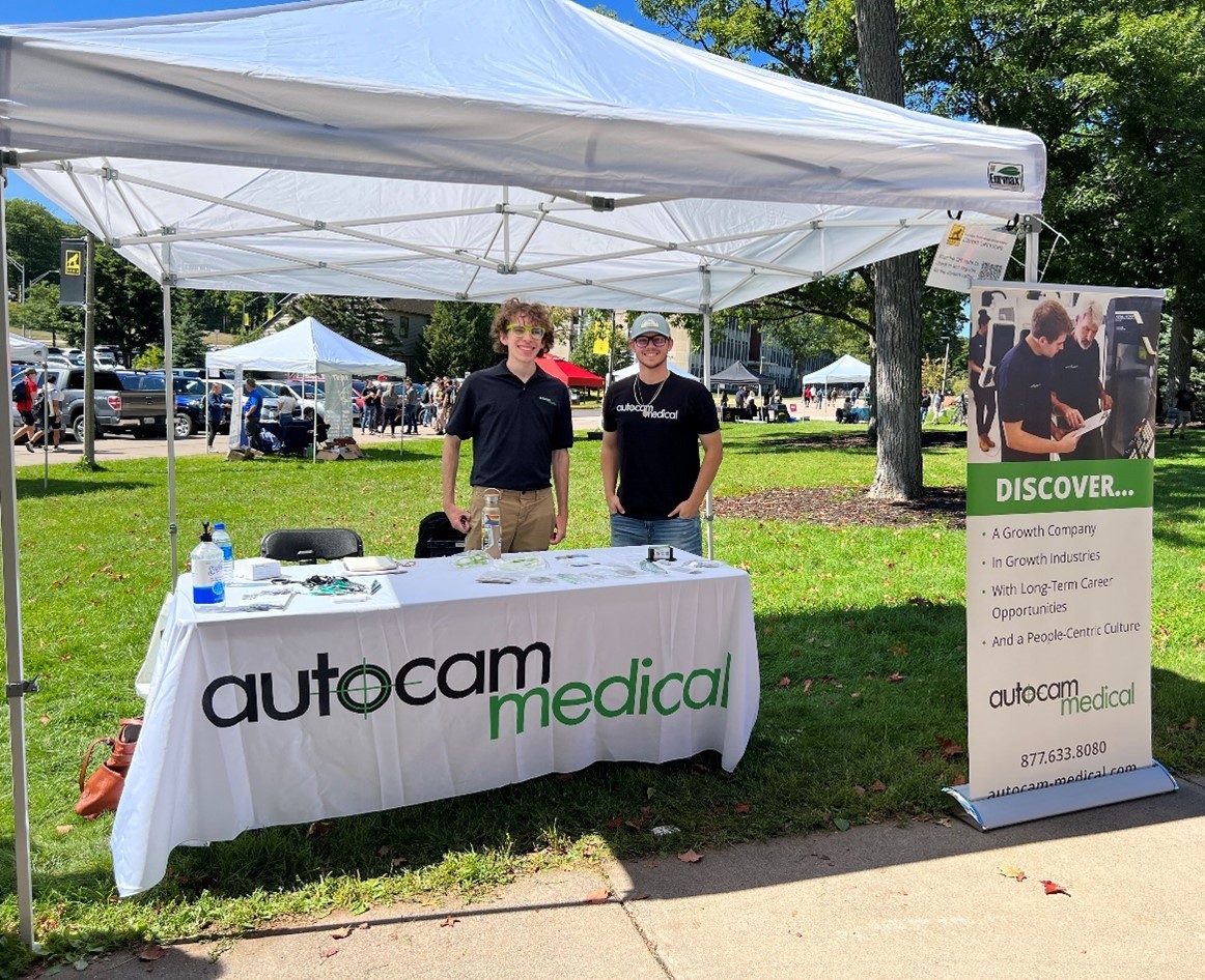 We love meeting future members of the Autocam Medical Team! 
This week we attended the Career Fest at Michigan Tech. We talked with students about what Autocam Medical does and potential job opportunities.
Visit autocam-medical.com/careers for more info!

#hiring #manufacturing