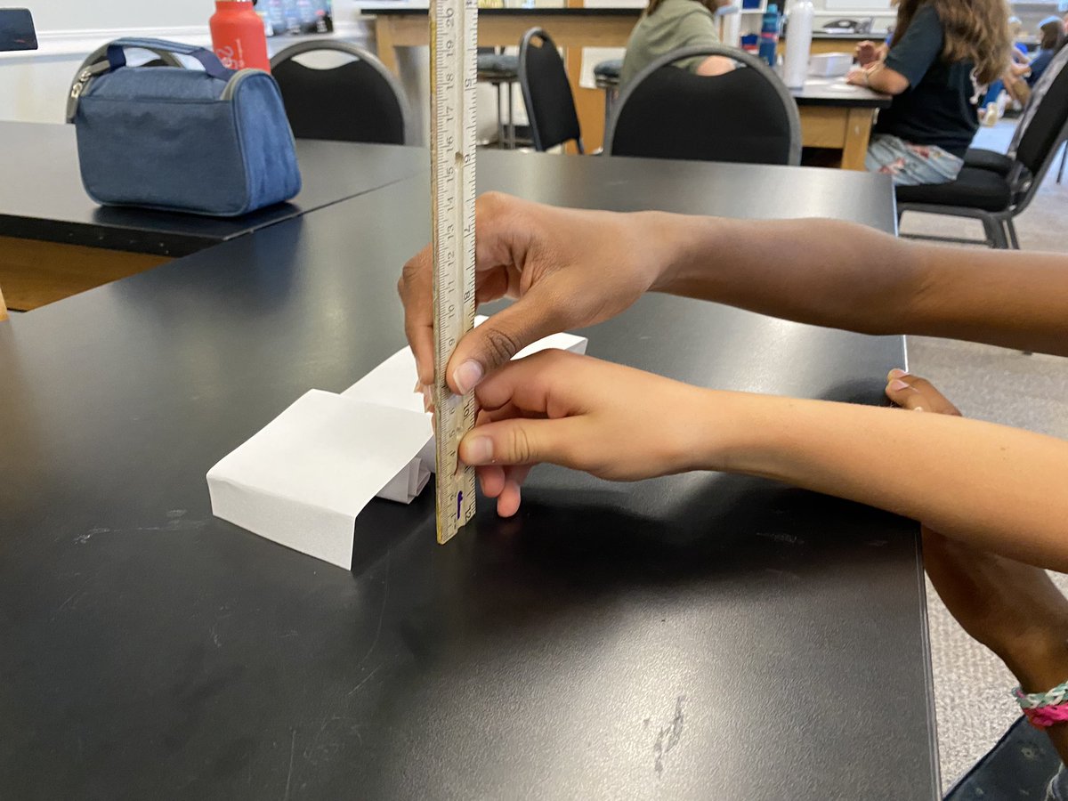 MphSteam's tweet image. First week of school was AWESOME! Check out some of our STEM challenges we used to help build our classroom community. (2 of …??)