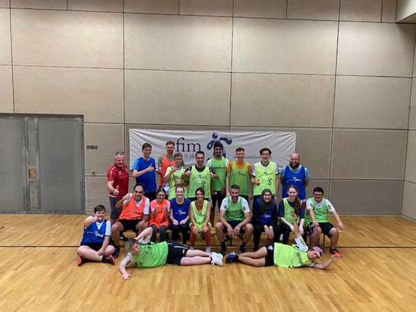 Heute startete unser 2. Seminartag für Inklusion am Beispiel des Teamsports Fussball an der Universität Liechtenstein. Die Studenten hatten die spannende Aufgabe, sich in verschiedenen Gruppen mit dem Thema «Management von Inklusionsteams» auseinanderzusetzen.