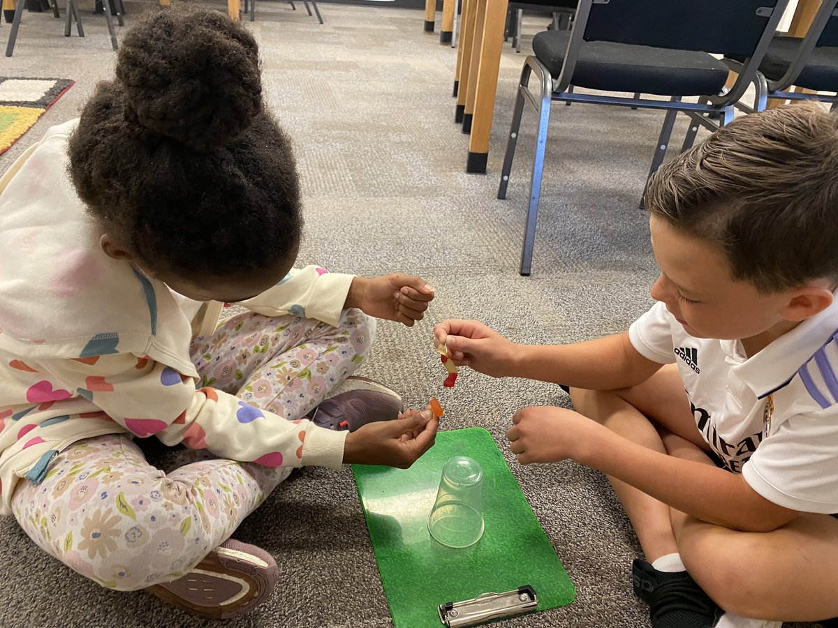 MphSteam's tweet image. First week of school was AWESOME! Check out some of our STEM challenges we used to help build our classroom community. (4 of …??)