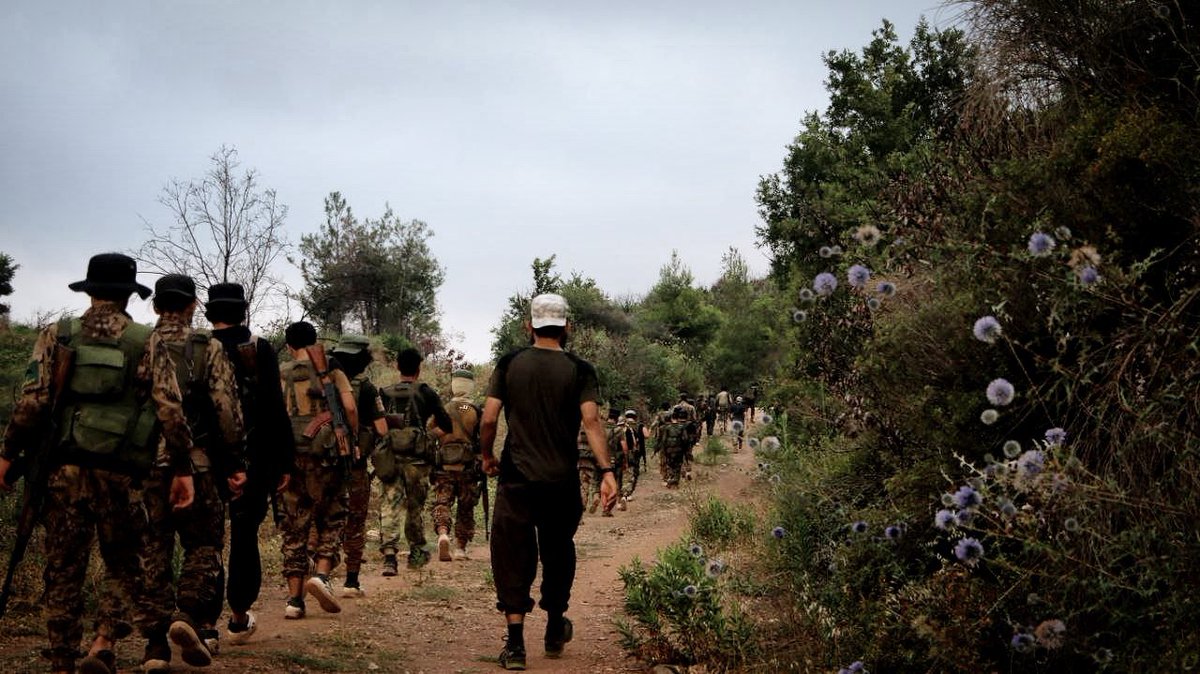 ولكن معركتنا لم تخمد نارها بعد❗️

 فالـجـ.ـهاد ليس هو الضغط على الـزنـاد فقط وانما هو رباط وصبر وهمة واعداد واقـ.ـتحام و إنـ.ـغماس 🔥