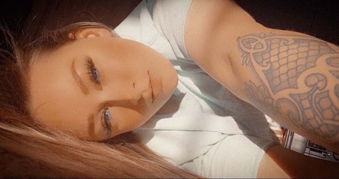 littlepewpews's tweet photo. Utterly BORED with the way the market is right now π«π₯² shill me something cool to dive into? Ya know, besides @ebgnft because those guys are always solid. π¦ πͺ± π₯ #NFTCommunity #NFTGiveaway #NFTartist #NFTshill #nfts #ebgnft https://t.co/HQ2rhJHbwQ