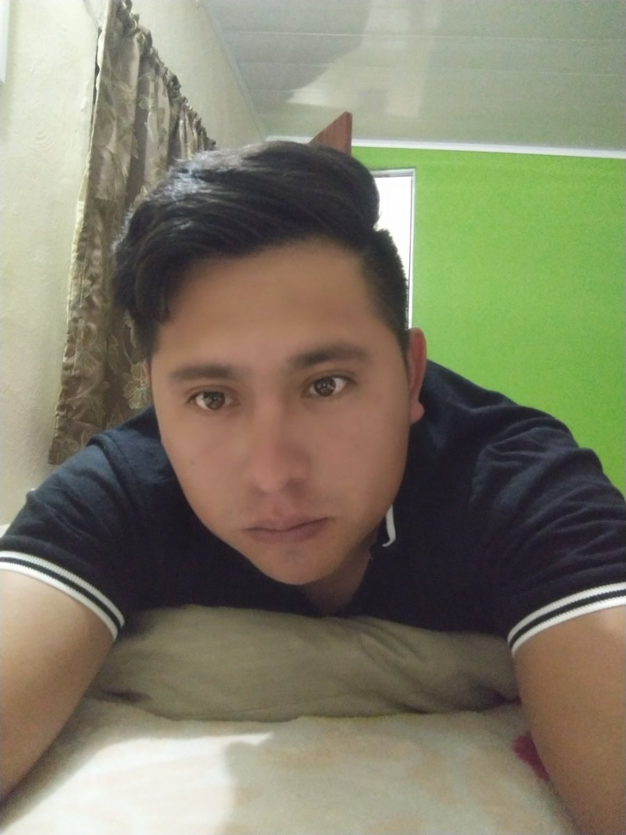 Hola hola aver quien me acompaña 😘😘🍺🍺