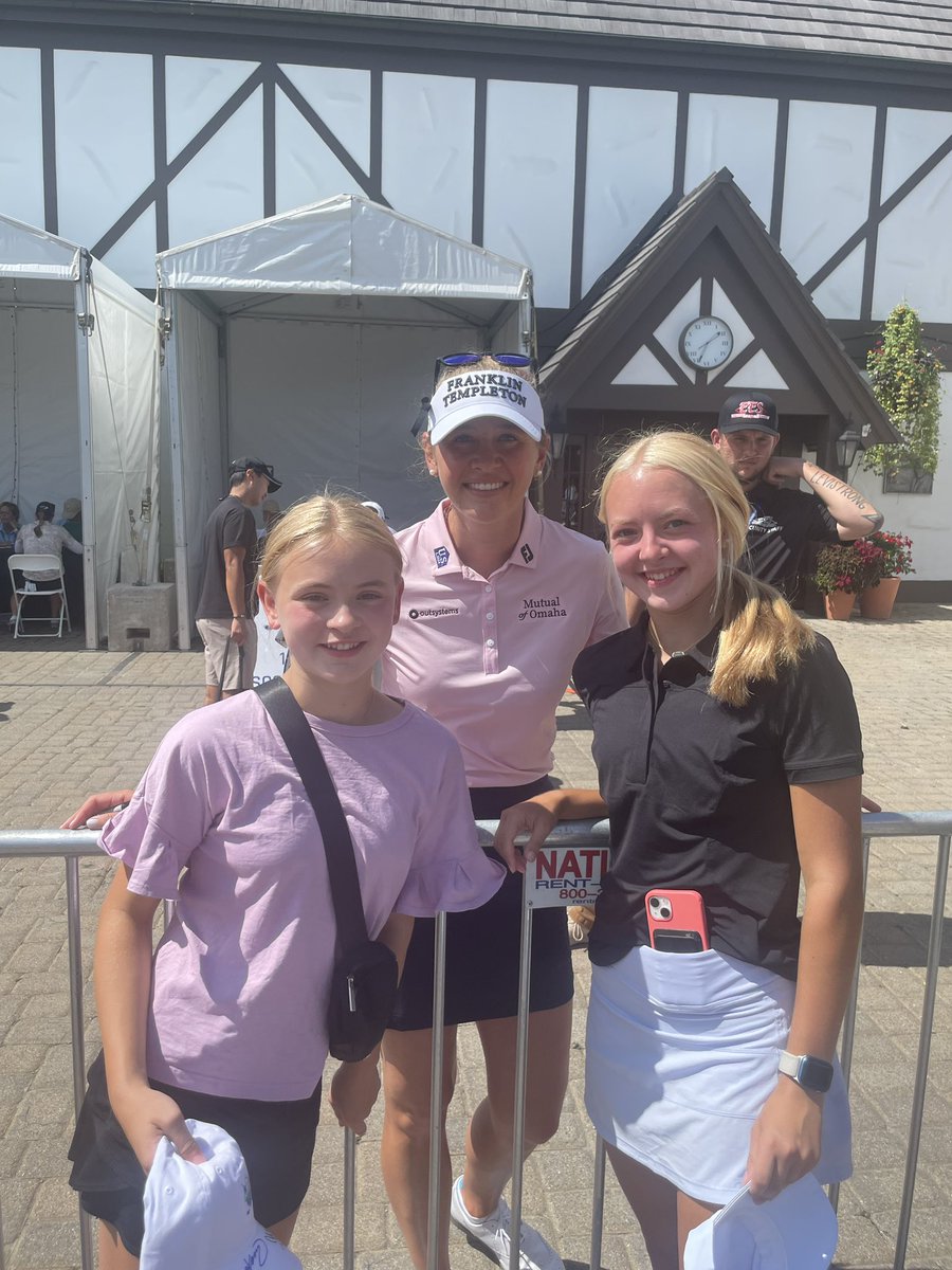 sydneydodds01's tweet photo. I had a great time at the @LPGA event today!! Thank you @USGAMike  for helping me meet @Lexi and @Thejessicakorda it was so much fun getting to watch them play today! https://t.co/OMoGAbbee0
