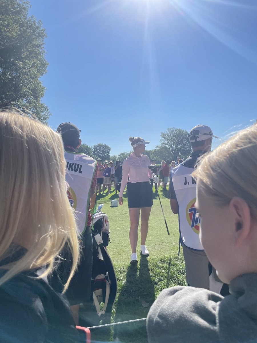 sydneydodds01's tweet photo. I had a great time at the @LPGA event today!! Thank you @USGAMike  for helping me meet @Lexi and @Thejessicakorda it was so much fun getting to watch them play today! https://t.co/OMoGAbbee0