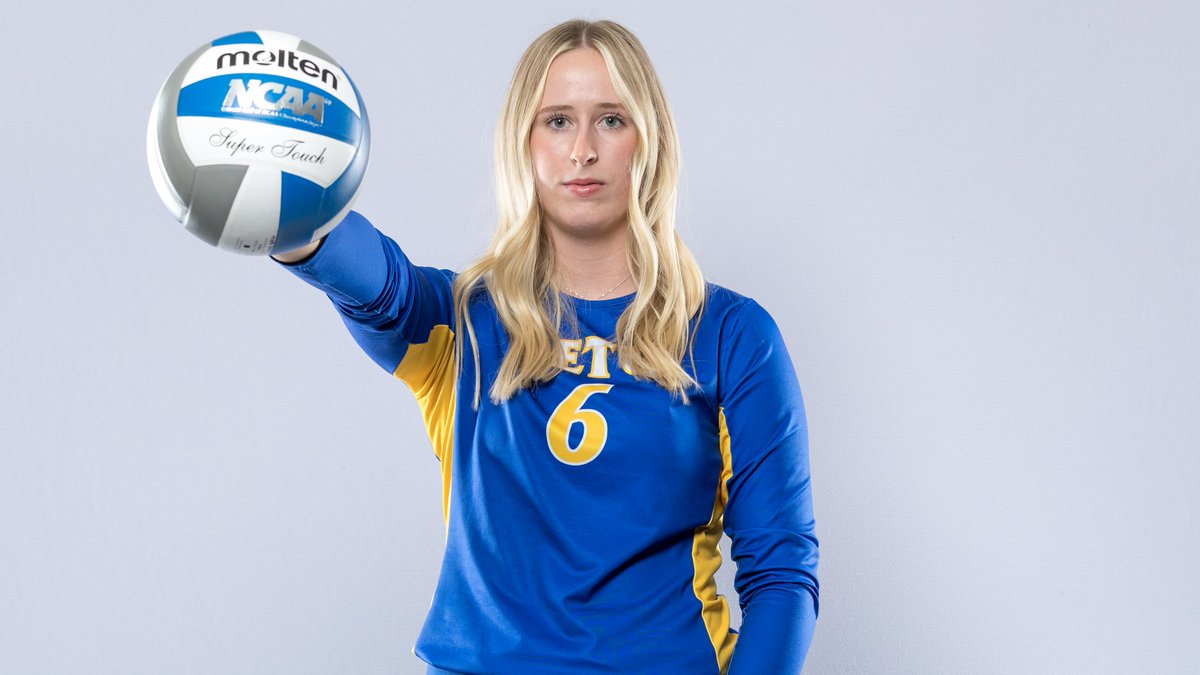 JACKETS 🇼

Another five-set victory for <a href="/LETUVolleyball/">LETU Volleyball</a> in a win over Rhodes! Kaci Monk with 14 kills.

Second match of the day vs. Huntingdon coming up at 4 PM.

FOLLOW: letuathletics.com/live

#FearTheSting #d3vb