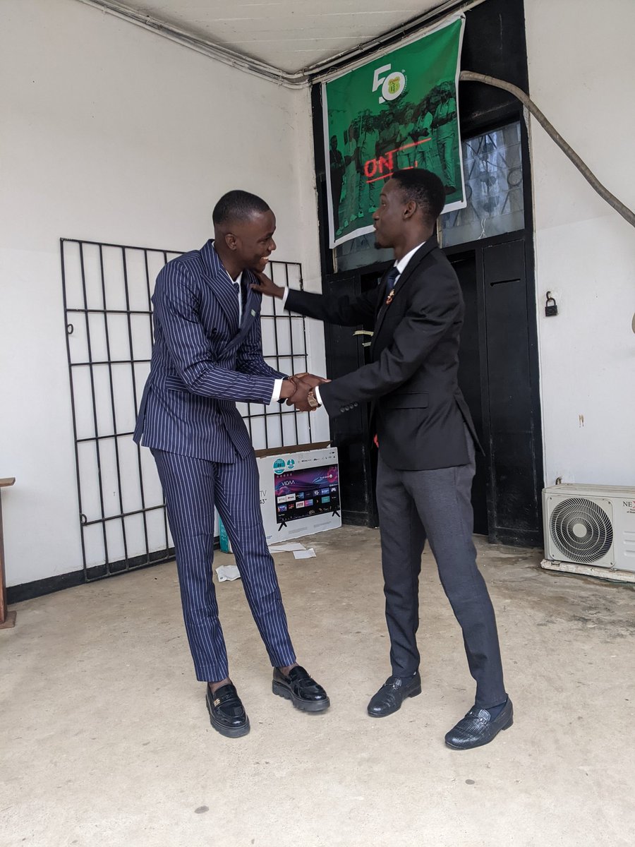 Ifumsa43rd's tweet photo. Over to you @koladegoke, Now my watch is over. https://t.co/3RKB2S3Dyu