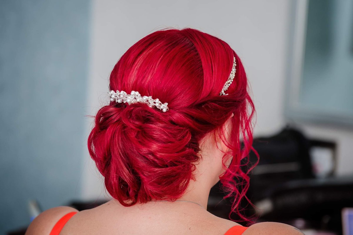 AABK2017's tweet image. Hair by our principal stylist
#worcesterhairstylist
#bridalhairstylist
#worcestershireweddinghairstylist