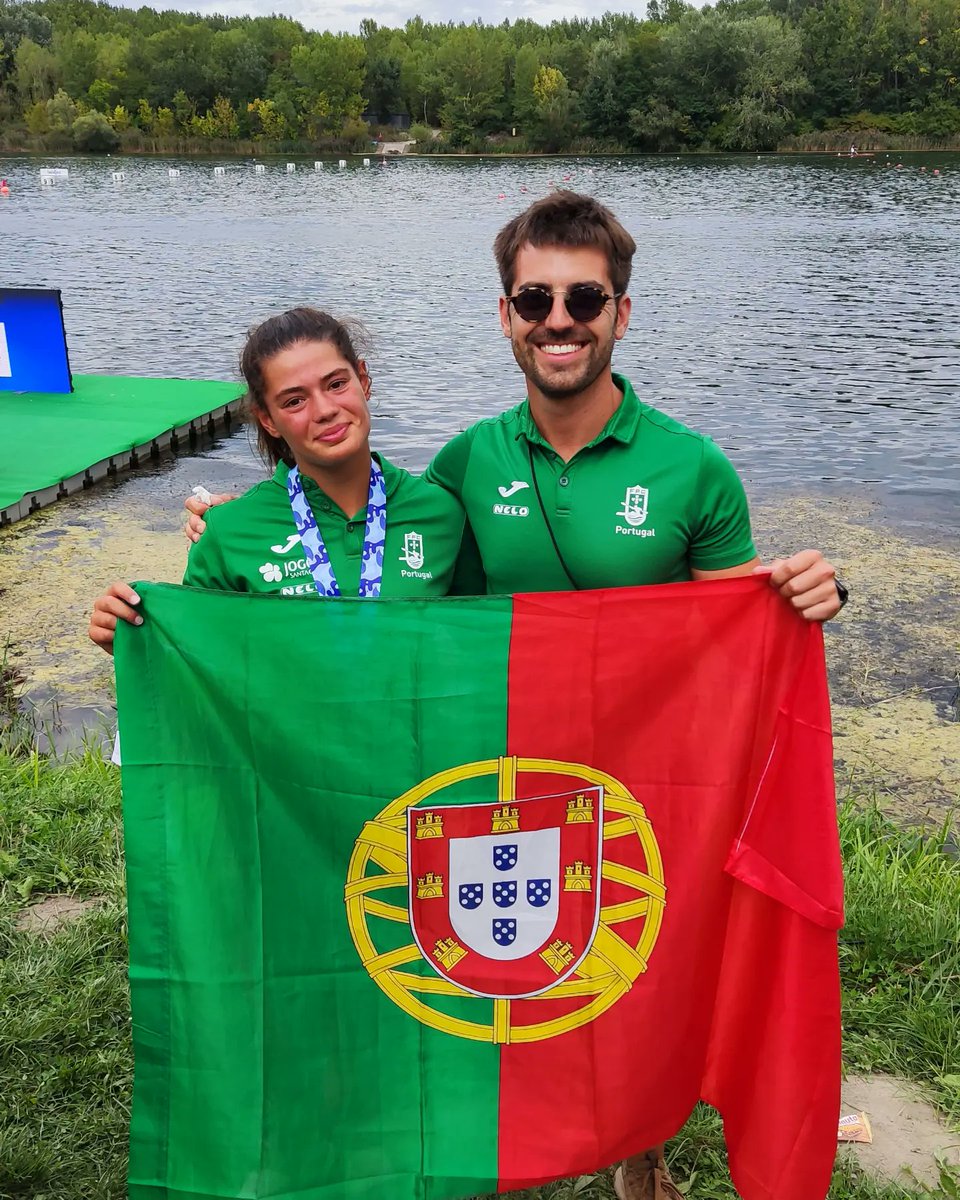 AndBastosCoelho's tweet photo. ✅ Segundo dia de competições (primeiro com finais de 1000mt) Olympic Hopes 2022:
🚣♀️ Ana Margarida Batista | K1 W (16) 1000m - 3° lugar final A (🥉) o destaque de hoje
Amanhã regressamos aos 500 mt, com finais durante a tarde.
#FPCanoagem
#MAISCanoagem
#OlympicHopes https://t.co/6YJ9Z8lGdL