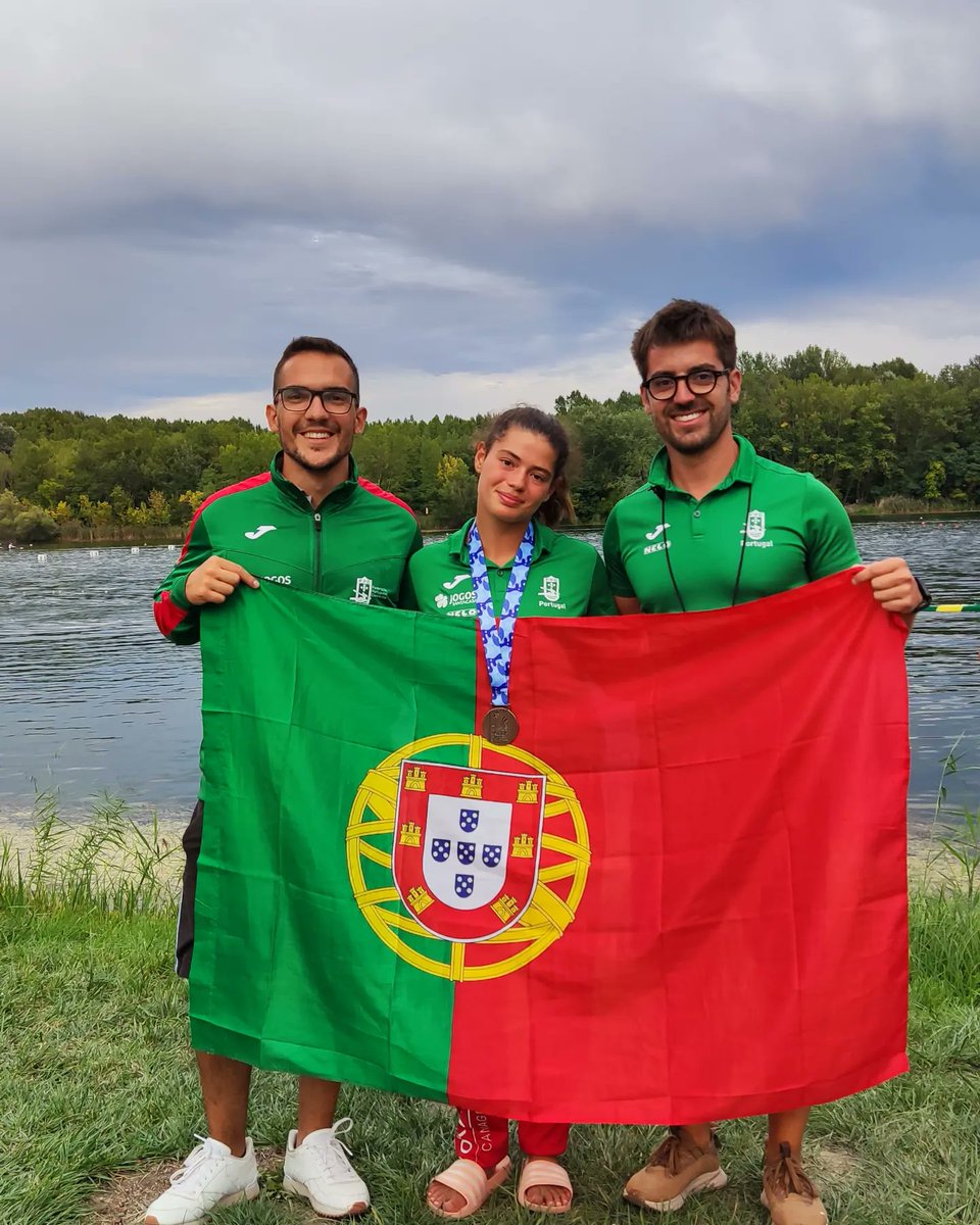 AndBastosCoelho's tweet photo. ✅ Segundo dia de competições (primeiro com finais de 1000mt) Olympic Hopes 2022:
🚣♀️ Ana Margarida Batista | K1 W (16) 1000m - 3° lugar final A (🥉) o destaque de hoje
Amanhã regressamos aos 500 mt, com finais durante a tarde.
#FPCanoagem
#MAISCanoagem
#OlympicHopes https://t.co/6YJ9Z8lGdL