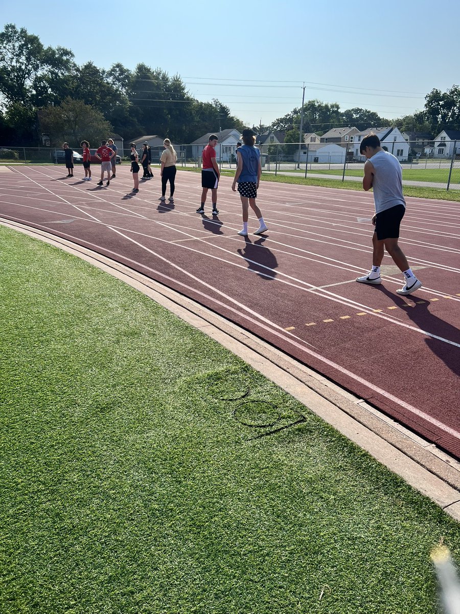 Packer_Str_Cond's tweet photo. Our first Strength Training Elite competition this semester…the 800m sprint. Competition breeds Talent. Good work Packers!! Top times A’triel Terry 2:30 &amp; Kaylee Butts 3:10!! Stay Strong!! Go Packers!! https://t.co/GeGM1nZ7Bv