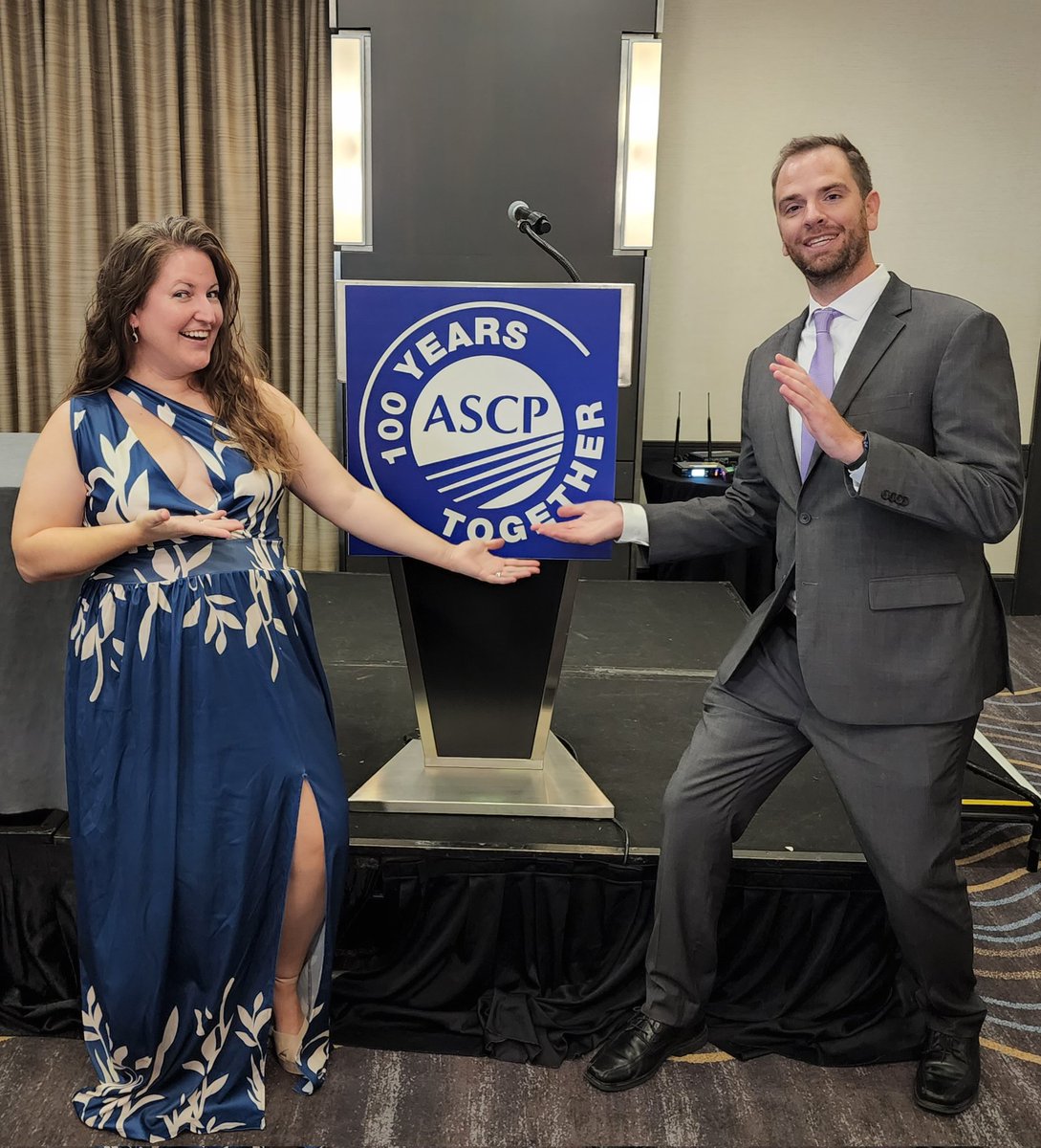 MedicalLabLadyG's tweet photo. Thank you @odie0222 for being my #CellBowl buddy and helping me succeed! I was honored to have your support and humor at the #ASCP100 Awards ceremony! #ASCP40UnderForty2017 passing the torch to #ASCP40UnderForty2022 ๐๐ฅผ #ASCP2022 Thank you @ASCP_Chicago for the honors! https://t.co/Uv9ZQVtJZN