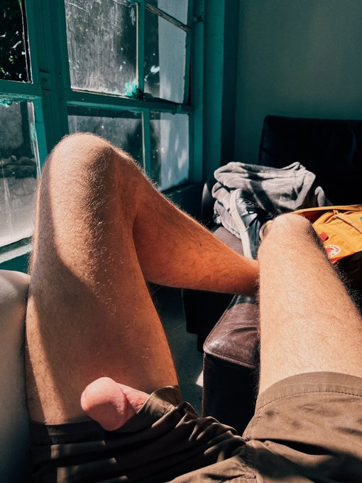 Just hanging out in the break room at work. Love the feeling of the sun on my legs! https://t.co/sqc