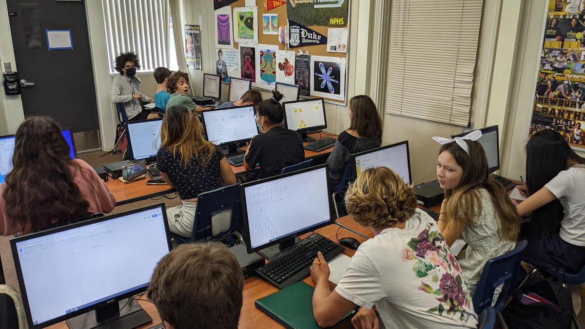 kickrg's tweet photo. Trees and graphics and Internet, oh my!  #APCSP filling their journals with powerful computer science concepts.
@CSEdResearch @CSTA_IE @csteachersorg @CSforALL @CSforAllTchrs @CSforCA @CSForIL @ChiSubCSTA @CSforSuccess https://t.co/gEHc2oFnWV