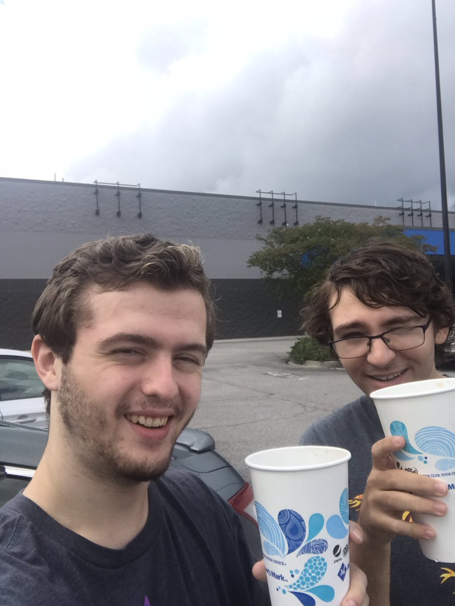 Shoob2000's tweet photo. just had rat goo for the first time this shit gas https://t.co/v8RDVJs7wV