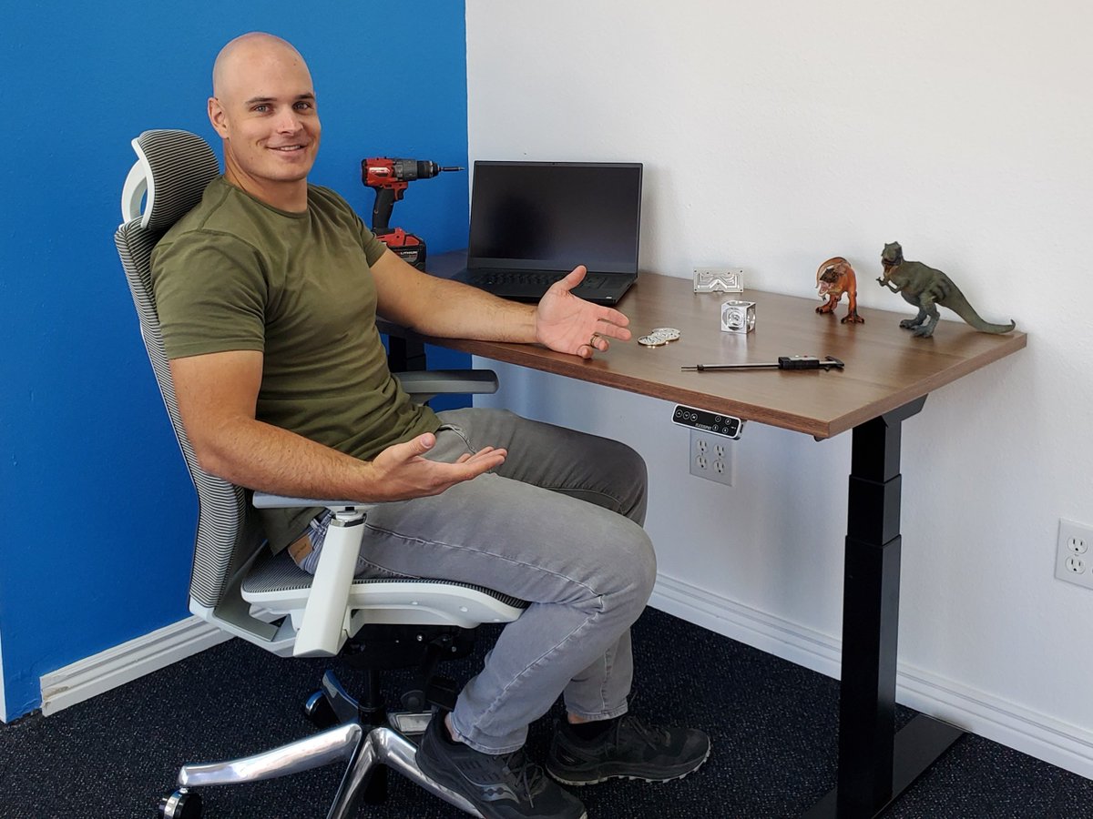 JerryRigEverything tweet media