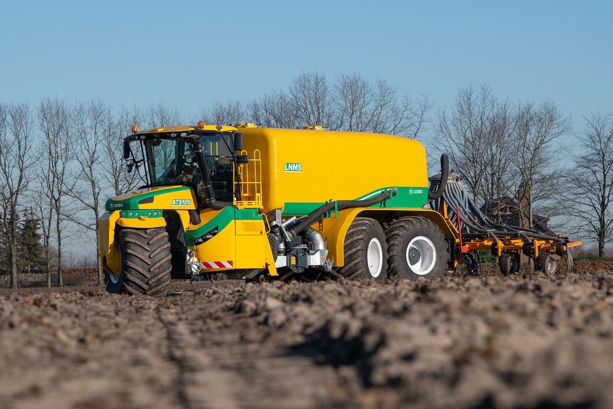 ploegermachines's tweet photo. The Oxbo AT5105 has an impressive turning radius of 17.5ft! Allowing for quick &amp; efficient in field maneuvers.
 Follow our official company account @oxbocorp

#oxbointernational #oxboisag #oxboploegergroup #ag #agriculture #farming https://t.co/C1ekAgRJRN