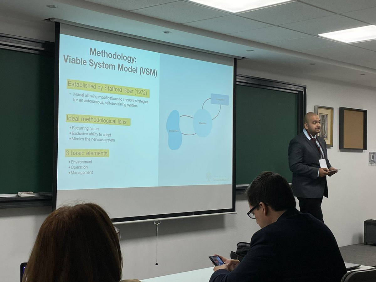 JE_Nunezr's tweet photo. Congrats @slinkyDenny for presenting your advances at #EMSconference2022 at @UPGdl  👍🏼👍🏼👍🏼 https://t.co/XrElp80prh