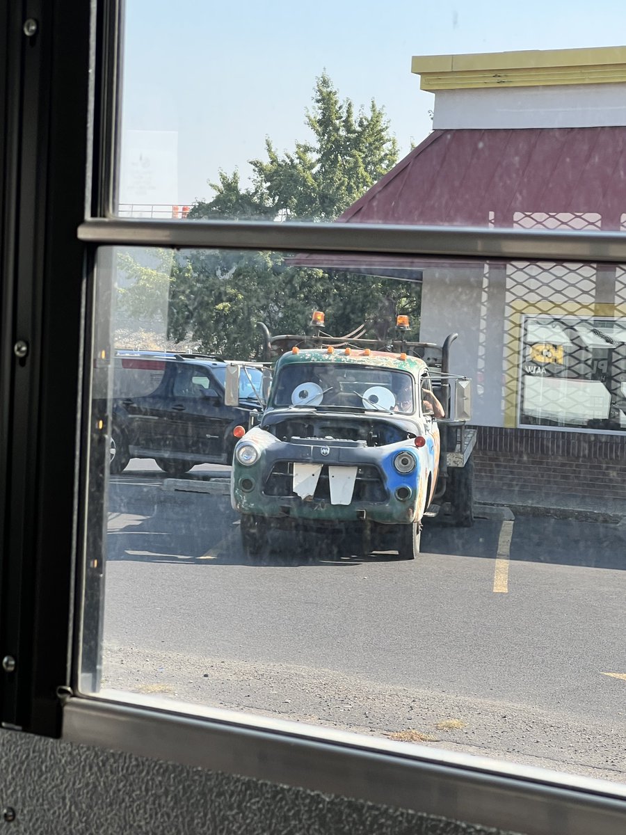 MemesOfCars's tweet photo. https://t.co/gfP9kYFTFE