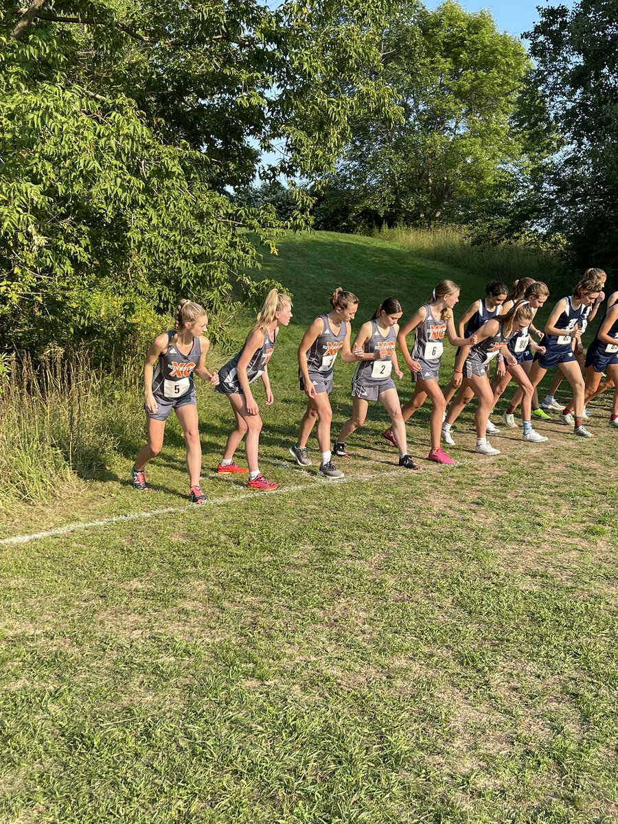 BHS Girls CC are underway at Rotary Park!