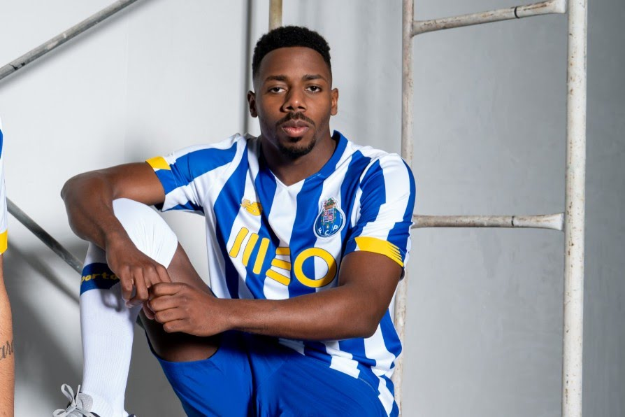 Manafá está de volta 

9 meses depois, Manafá está recuperado da lesão e foi dado como apto pelo departamento clínico do FC Porto.