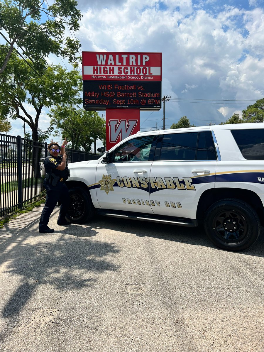 Pct1Constable's tweet photo. Constable Alan Rosen, The Office of Constable Precinct One, and Corporal Unjoli Sanders would like to wish the Waltrip High School football team the best of luck! Go Rams! @waltriphsfb @waltrip_athletics #football #gamday #pct1community https://t.co/CAi9SR9pl2