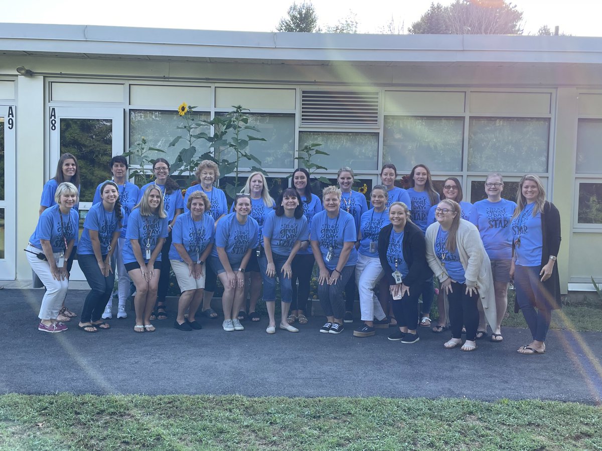 kaitlinsoccio's tweet photo. It’s a great day to be a star! ⭐️ @NScituateSchool #shinealways #proudprincipal https://t.co/N9Nf7iQm9X
