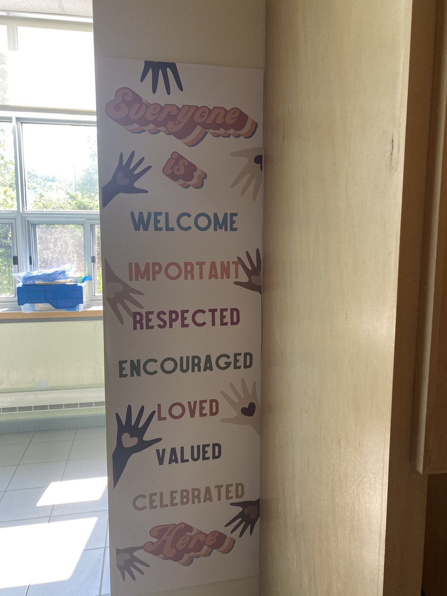 lrcantelo's tweet image. Today I visited a class where I really felt this!! They sprinkled the #kindermagic all over me 😍😍 #ALCDSBformed @alcdsb_greg