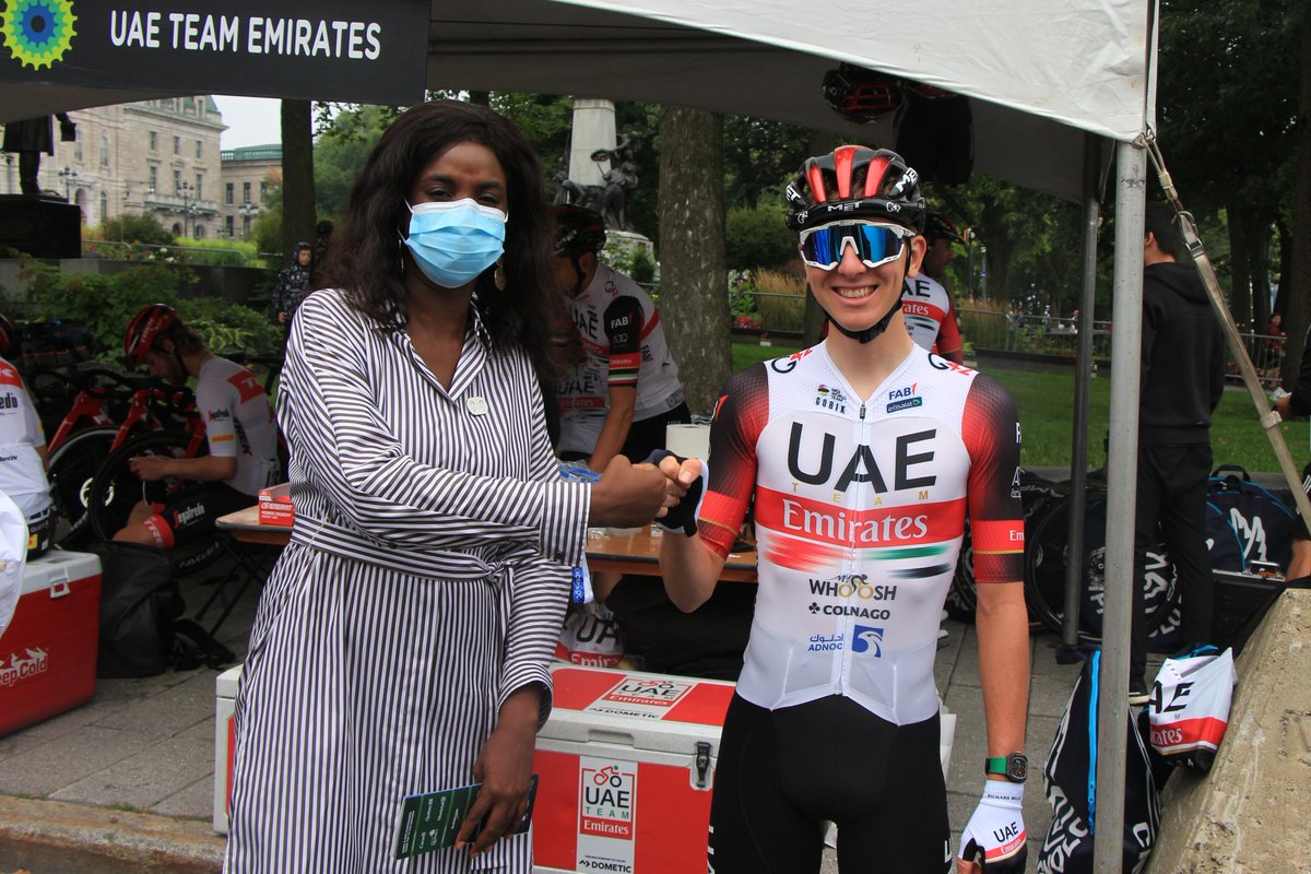 FranceQC's tweet photo. En bonus, magnifique rencontre avec @TamauPogi, vainqueur du @LeTour de #France 2021 et finaliste en 2022. https://t.co/EkExSjUCzx