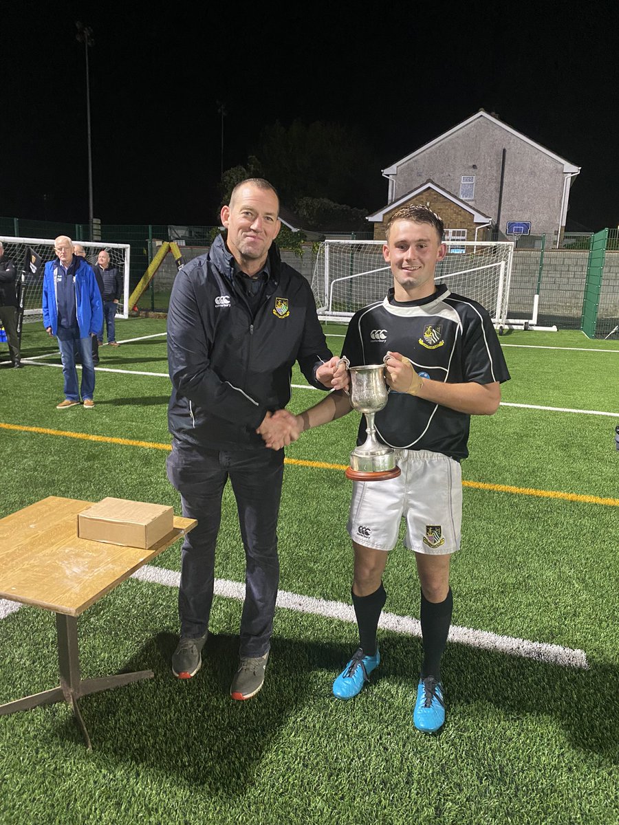 longfordrugby's tweet photo. Trophy presentation - @longfordrugby Midland League winners 2022…👏👏👏 https://t.co/Ree3wACT0e