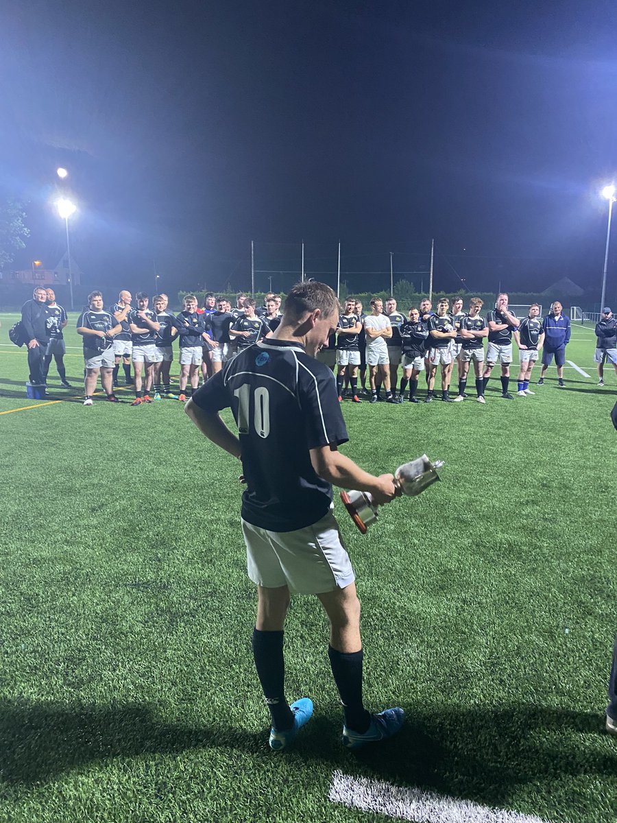 Trophy presentation - <a href="/longfordrugby/">Longford RFC</a> Midland League winners 2022…👏👏👏