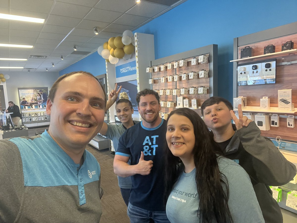 Michael Reed tweet media