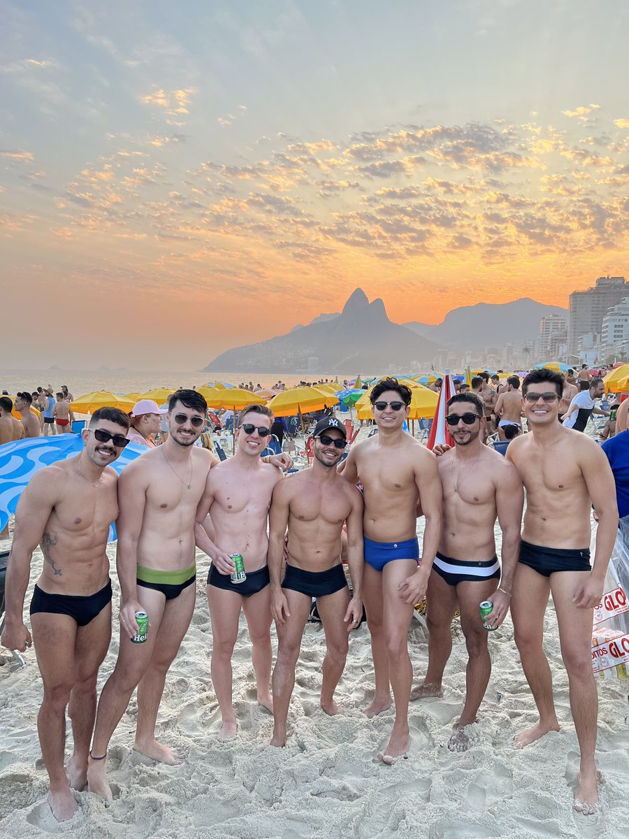 putzarthur's tweet photo. hugo, suas fotos chegaram no meu airdrop. algum arthur do grupo ficou sem elas. https://t.co/vpDX61Yhv3