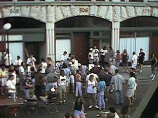 BonnettsBooks's tweet photo. #FlashbackFriday ~25 yrs ago #WareBlock #FifthStreet #DaytonOH #OregonDistrict #blockparty captured on a #CasioQV11 #digitalcamera.
9/9/22 #BonnettsBooks Open 6-10p Mask recommended. No open drinks in the shop, please. https://t.co/U9BSPTCBTX