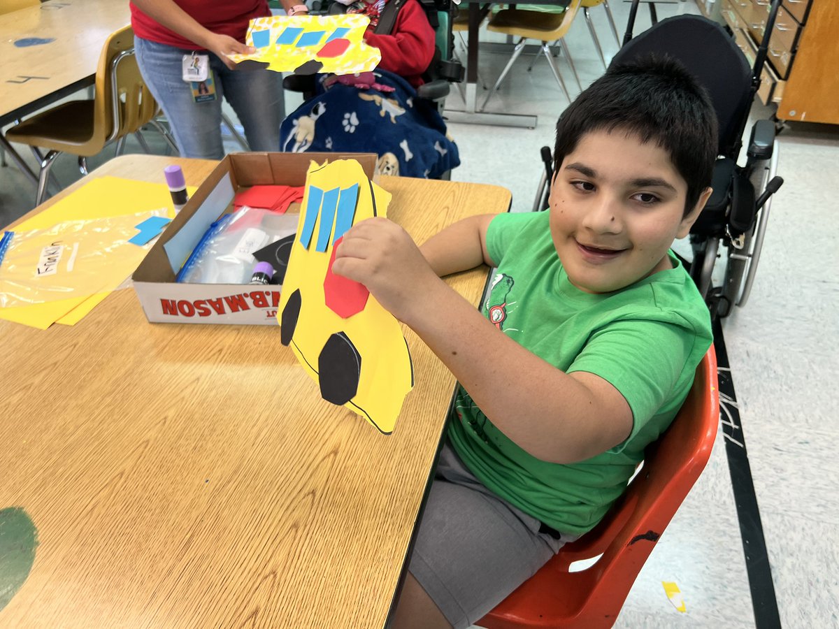 Bren Mar Park Art tweet media