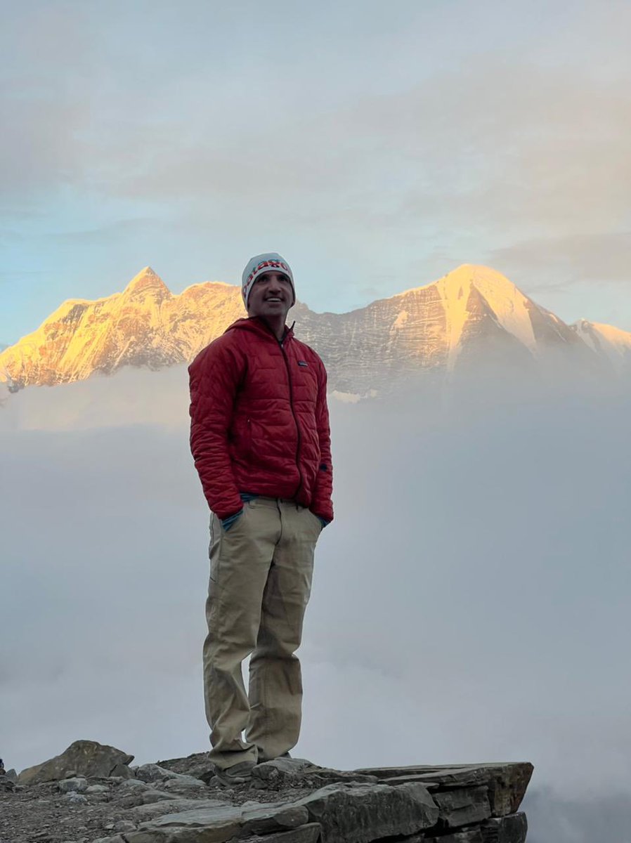 En el campo base del Manaslu (8.163 mts.) con CTSS. Hoy fuimos hasta campo 1. Tremendo lugar!  #Nepal #Manaslu #Himalayas 
📷: instagram.com/reel/CiP9qURJ2…
