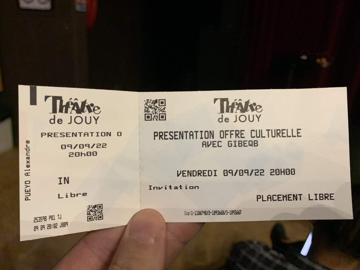 alexandrepueyo's tweet photo. Présent ce soir avec ma suppléante @florence95280 au lancement de la saison culturelle de #Jouy #Jouylemoutier https://t.co/8AOLNOw32u