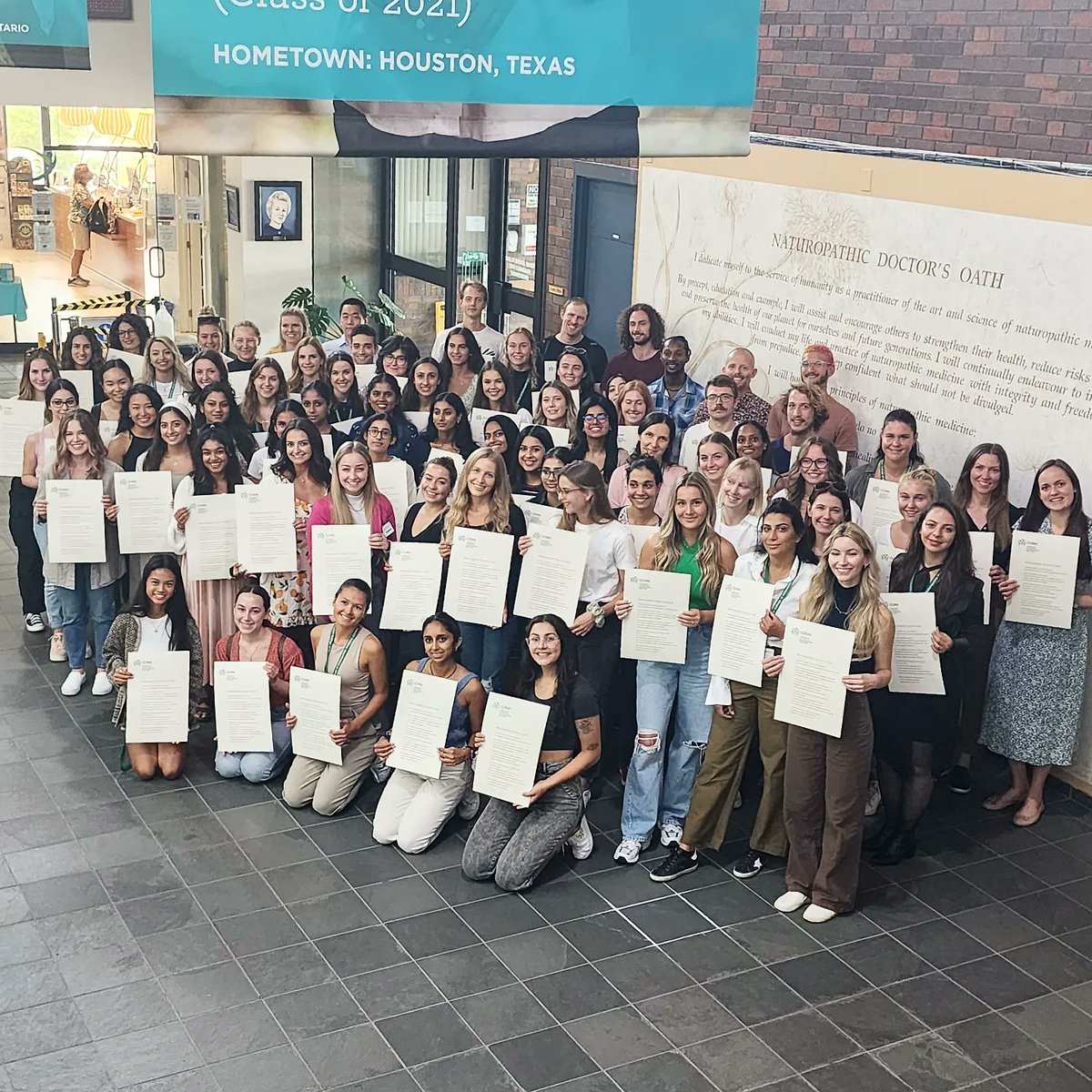 myccnm's tweet image. Please join us in welcoming our new students from the #CCNM Class of 2026! #CCNMClassof2026 #CCNMLife