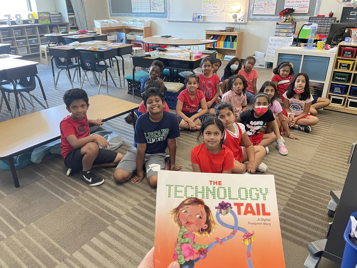 MrsRosserDLC's tweet photo. The Digital Citizenship Marathon continued in @TheBartonBuzz @MrsKHennigan @4thwithNewell and Ms. Harm’s classes! Love their desire to be good citizens online! ❤️❤️❤️💙 #FISDmadetoshine #liscanoextra5 @LiscanoElem https://t.co/QIrfLRKxKk